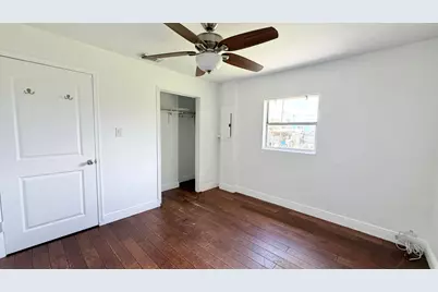 310 Dickson Drive, Fort Pierce, FL 34982 - Photo 7