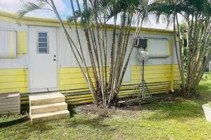 4054 Marigold Rd, Boynton Beach, FL 33436 - Photo 9