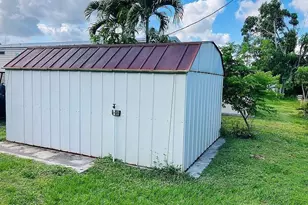 4054 Marigold Rd, Boynton Beach, FL 33436 - Photo 29