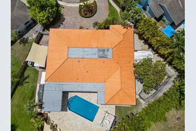 16686 Golfview Drive, Weston, FL 33326 - Photo 27
