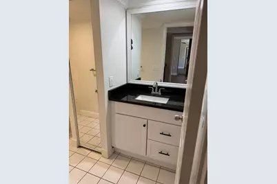 915 9th Way, West Palm Beach, FL 33407 - Photo 11