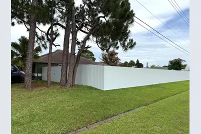 2702 SE Bishop Avenue, Port Saint Lucie, FL 34952 - Photo 7