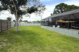 2702 SE Bishop Ave, Port Saint Lucie, FL 34952 - Photo 23