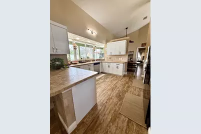 2702 SE Bishop Avenue, Port Saint Lucie, FL 34952 - Photo 9