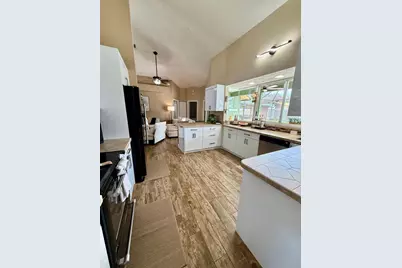 2702 SE Bishop Avenue, Port Saint Lucie, FL 34952 - Photo 3