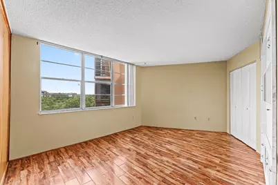 1400 Saint Charles Place #616, Pembroke Pines, FL 33026 - Photo 15