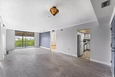 1400 Saint Charles Place #616, Pembroke Pines, FL 33026 - Photo 7