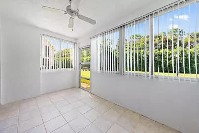 12416 Alternate A1A #P7, Palm Beach Gardens, FL 33410 - Photo 9