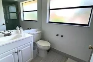 5705 Fox Hollow Dr, Boca Raton, FL 33486 - Photo 23