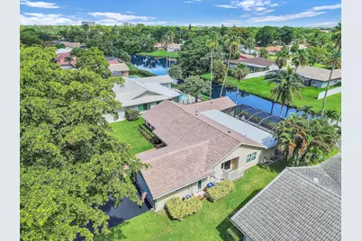 8975 NW 1st Street, Coral Springs, FL 33071 - Photo 17