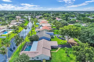 8975 NW 1st St, Coral Springs, FL 33071 - Photo 9