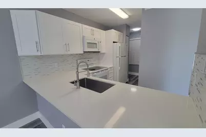 969 Coral Club Drive #969, Coral Springs, FL 33071 - Photo 11