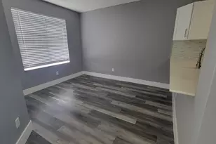 969 Coral Club Dr, Coral Springs, FL 33071 - Photo 9