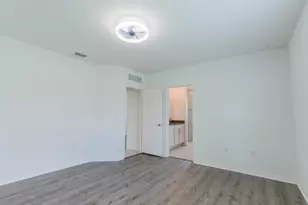 349 NW Aurora St, Port Saint Lucie, FL 34983 - Photo 17