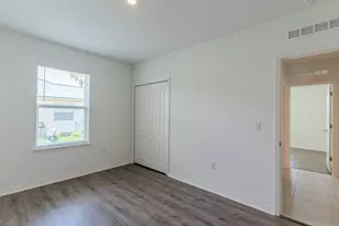 349 NW Aurora St, Port Saint Lucie, FL 34983 - Photo 23