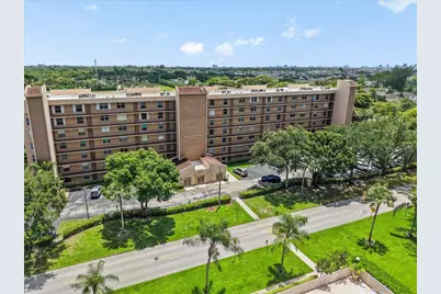 4550 NW 18th Avenue #406, Deerfield Beach, FL 33064 - Photo 25