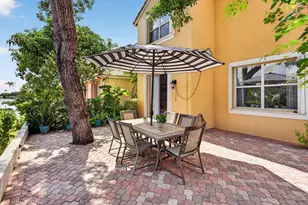 9736 NW 1st Manor, Coral Springs, FL 33071 - Photo 5