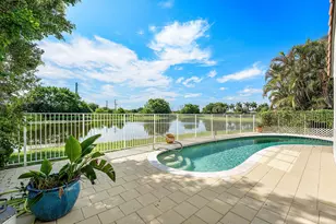 18724 Sea Turtle Ln, Boca Raton, FL 33498 - Photo 7