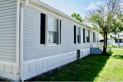 12 SE Spanish Way, Port Saint Lucie, FL 34952 - Photo 31