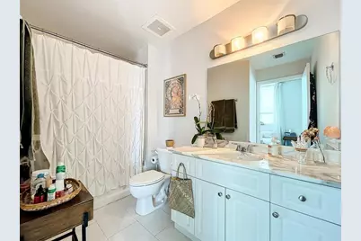 234 NE 3rd Street #1901, Miami, FL 33132 - Photo 9