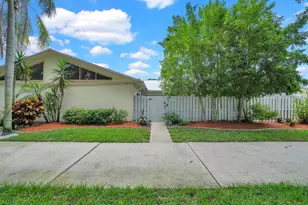 8850 Ranta Ct, Boynton Beach, FL 33436 - Photo 1