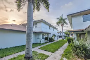 2115 Catherine Dr Dr, Delray Beach, FL 33445 - Photo 3