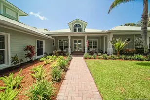 98 SW Cassine Ct, Palm City, FL 34990 - Photo 5
