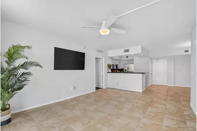 403 S Sapodilla Avenue #307, West Palm Beach, FL 33401 - Photo 3