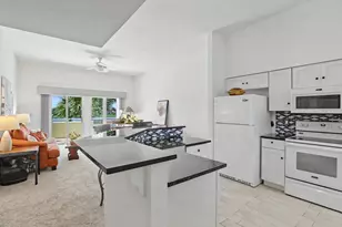 5025 Harmony Cir, Vero Beach, FL 32967 - Photo 7