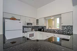 5025 Harmony Cir, Vero Beach, FL 32967 - Photo 5