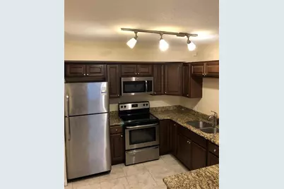 201 Villa Circle #201, Boynton Beach, FL 33435 - Photo 3