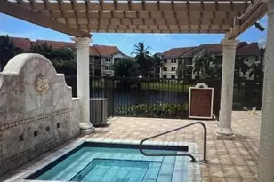 201 Villa Cir, Boynton Beach, FL 33435 - Photo 11