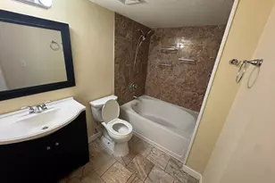 201 Villa Cir, Boynton Beach, FL 33435 - Photo 21