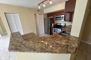201 Villa Cir, Boynton Beach, FL 33435 - Photo 9