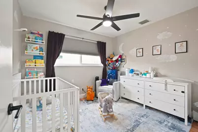 250 NE 57th Street, Oakland Park, FL 33334 - Photo 17