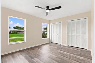 165 SW Hawthorne Circle, Port Saint Lucie, FL 34953 - Photo 13