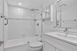 3045 Cornwall C, Boca Raton, FL 33434 - Photo 15