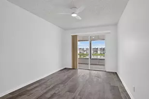 3045 Cornwall C, Boca Raton, FL 33434 - Photo 17