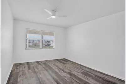 3045 Cornwall C, Boca Raton, FL 33434 - Photo 11