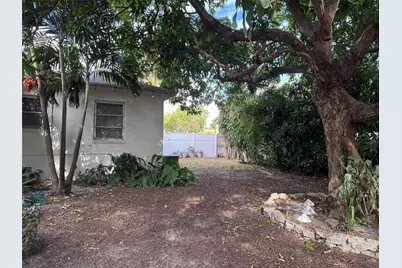 348 Gregory Road, West Palm Beach, FL 33405 - Photo 21