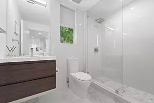 700 NE 14th Ave, Fort Lauderdale, FL 33304 - Photo 17