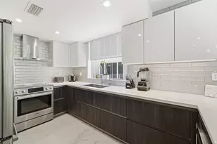 700 NE 14th Ave, Fort Lauderdale, FL 33304 - Photo 3