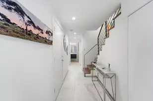 700 NE 14th Ave, Fort Lauderdale, FL 33304 - Photo 9