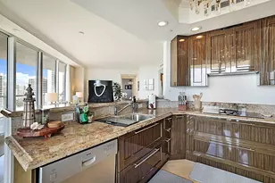2700 N Ocean Dr, Riviera Beach, FL 33404 - Photo 7