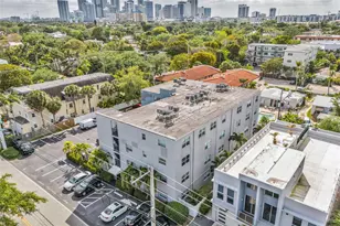 611 NE 14th Ave, Fort Lauderdale, FL 33304 - Photo 23