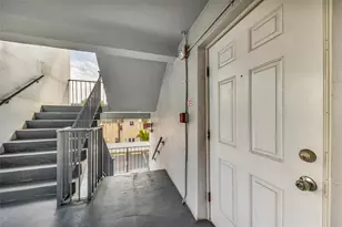 611 NE 14th Ave, Fort Lauderdale, FL 33304 - Photo 21