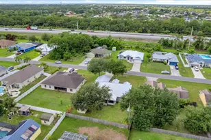 3264 SE Quay St, Port Saint Lucie, FL 34984 - Photo 11