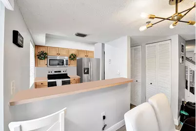 173 Riviera Circle, Weston, FL 33326 - Photo 13