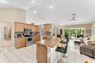 3715 Lancewood Pl, Delray Beach, FL 33445 - Photo 11