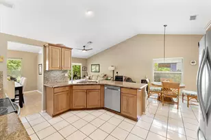 3715 Lancewood Pl, Delray Beach, FL 33445 - Photo 11
